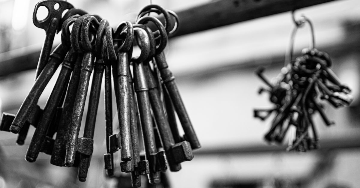 locksmith service technician — All Points Locksmith